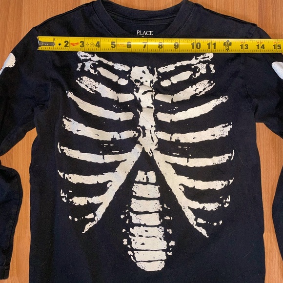 Children’s Place skeleton shirt. Perfect steampunk retro.Size M 7/8, all cotton. - Picture 5 of 6